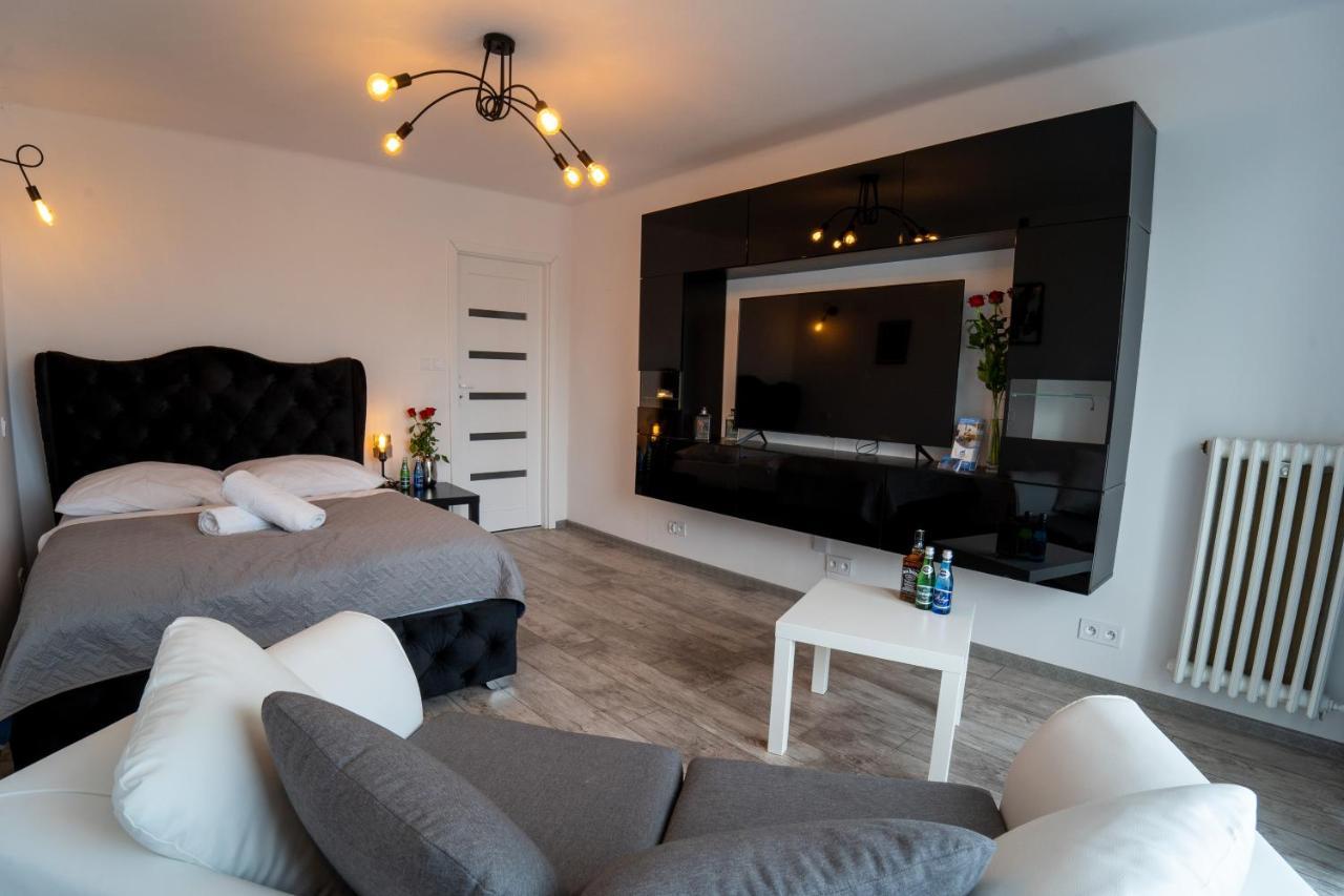 Apartament Nero Mielec Exterior foto